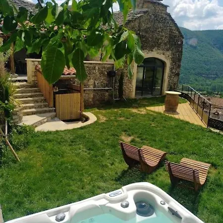 De La Louverie Villa Mostuéjouls