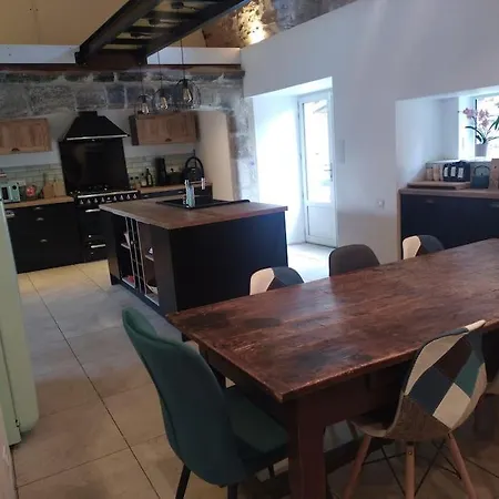 De La Louverie Villa Mostuejouls